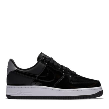 TENIS NIKE AIR FORCE 1 CHAROL SUELA BLANCA NKBLK01066