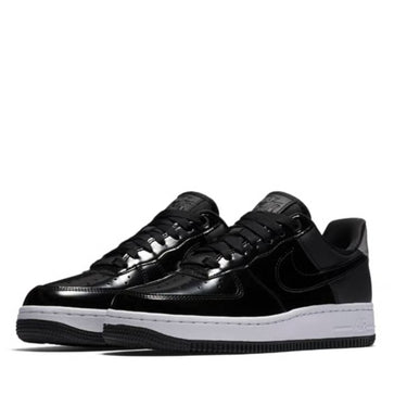 TENIS NIKE AIR FORCE 1 CHAROL SUELA BLANCA NKBLK01066