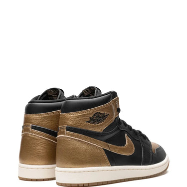TENIS AIR JORDAN 1 RETRO HIGH BLACK AND GOLD JDNBLK01076